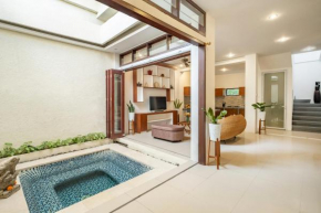 The Seven Residence